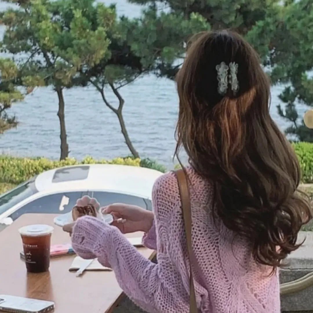 扛着商场来开局